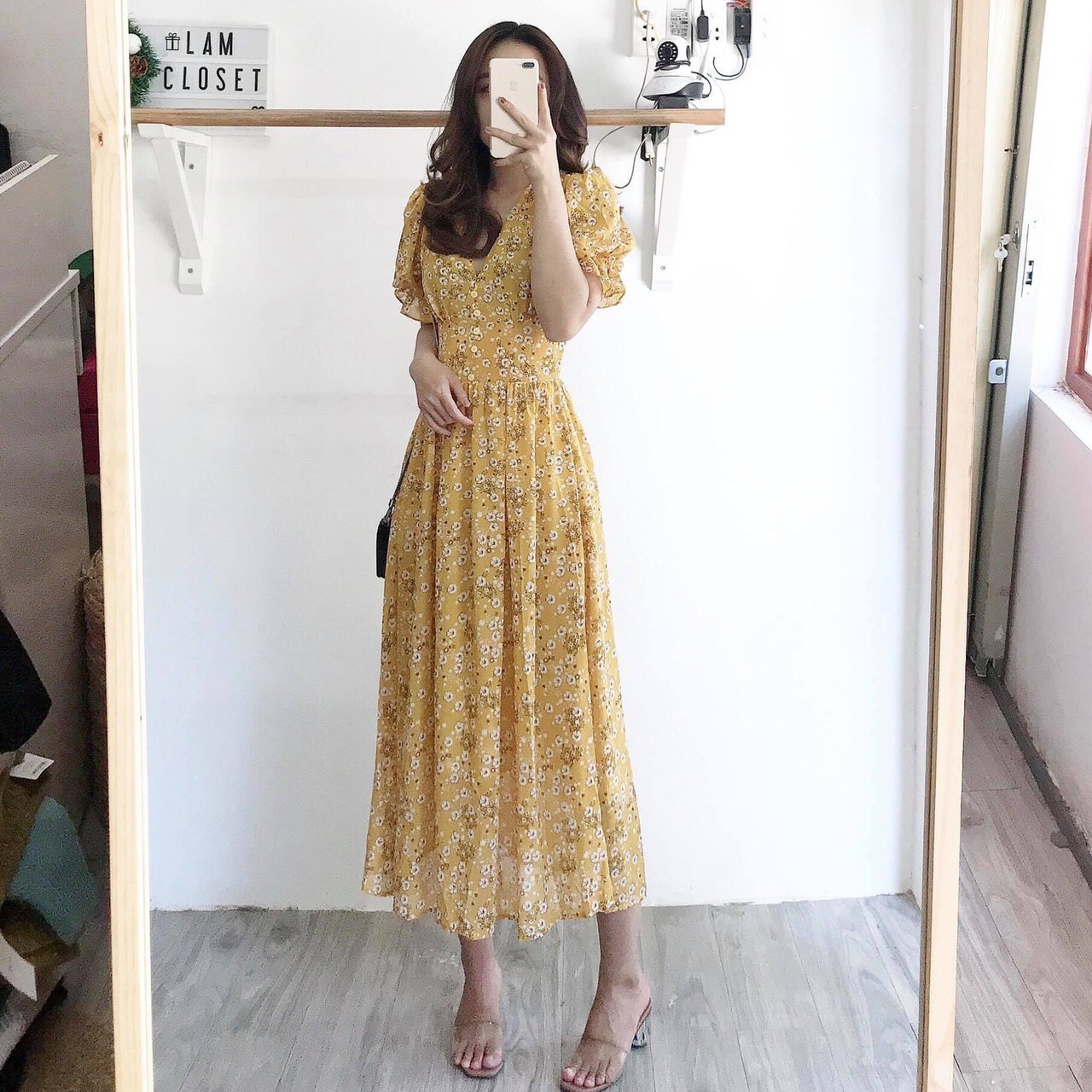 Váy hoa nhí vàng vạt chéo  Shopee Việt Nam